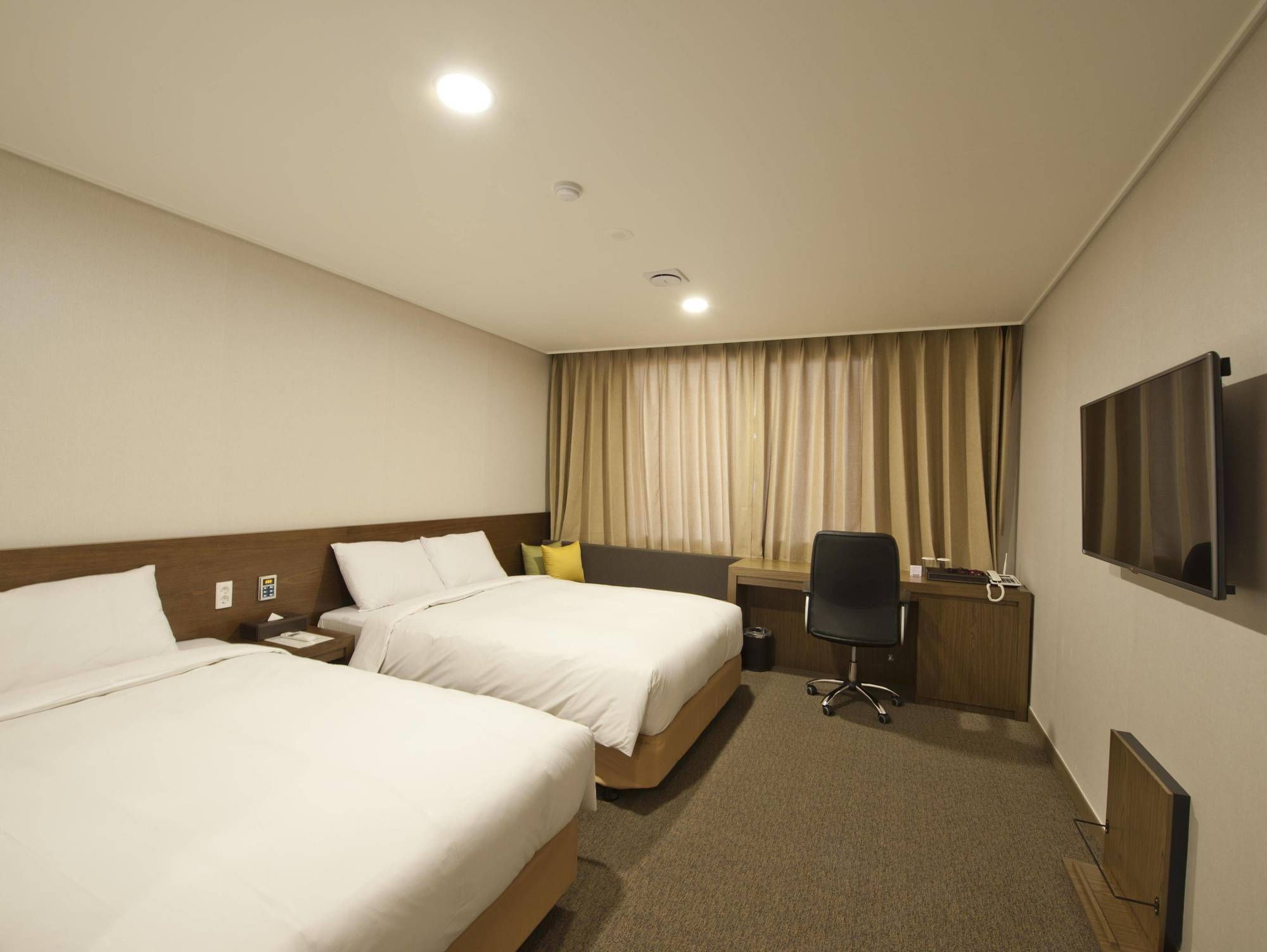 จอนจู ยงฮวา โฮเต็ล Hotel ภายนอก รูปภาพ